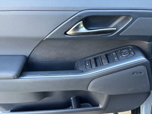 Certified 2025 Lexus GX 550 w/ Cold Area Package image 20