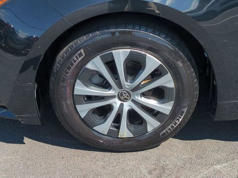 Used 2020 Toyota Corolla LE FWD image 27