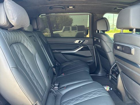 Used 2025 BMW X7 M60i w/ Executive Package AWD/4WD image 58
