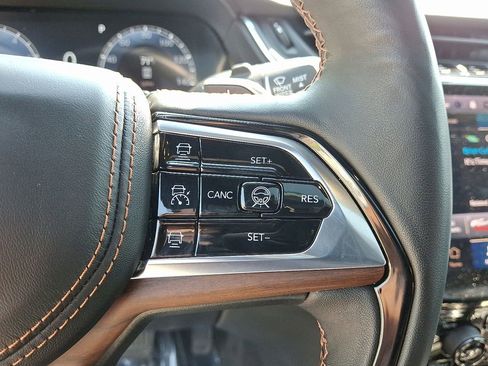 Certified 2024 Jeep Grand Cherokee Summit AWD/4WD image 24
