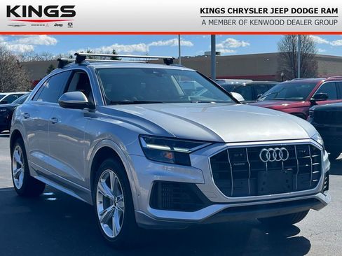 Used 2022 Audi Q8 Premium Plus w/ Premium Plus Package AWD/4WD image 1