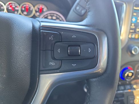 Used 2021 Chevrolet Silverado 1500 LT image 19