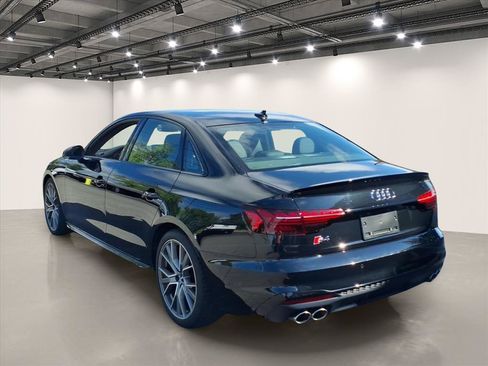 Used 2021 Audi S4 Premium Plus w/ Premium Plus Package AWD/4WD image 5