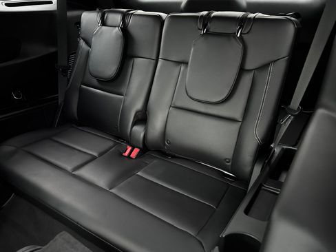 Certified 2022 Ford Explorer ST w/ Equipment Group 401A image 15