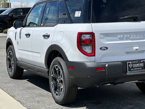 New 2026 Ford Bronco Sport Outer Banks AWD/4WD image 5