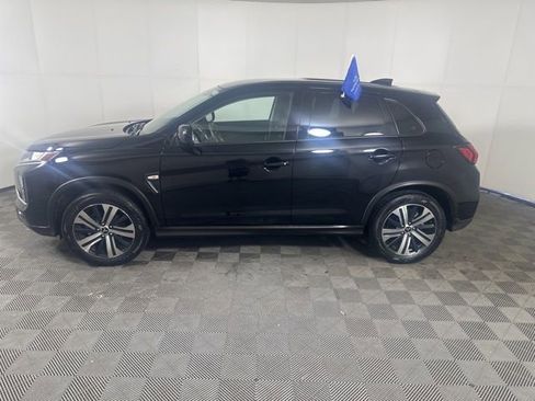 Used 2025 Mitsubishi Outlander Sport ES AWD/4WD image 5
