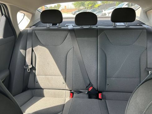 Used 2025 Kia K4 FWD image 33