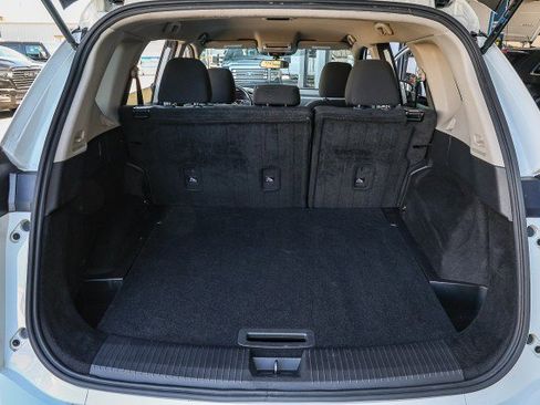 Used 2024 Nissan Rogue S image 26