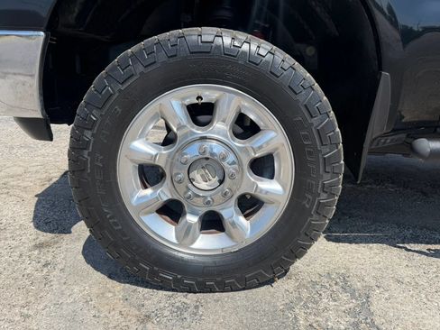 Used 2005 Ford F350 Lariat AWD/4WD image 22