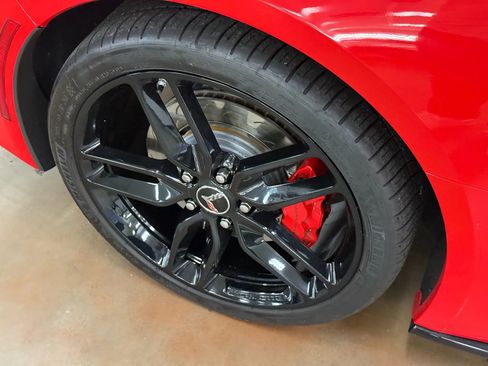 Used 2014 Chevrolet Corvette Stingray Z51 Coupe 2D w/ 3LT Preferred Equipment Group image 26