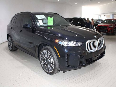 Used 2026 BMW X5 xDrive40i image 8