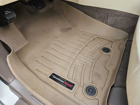 Used 2016 Lexus GX 460 w/ Premium Package image 13