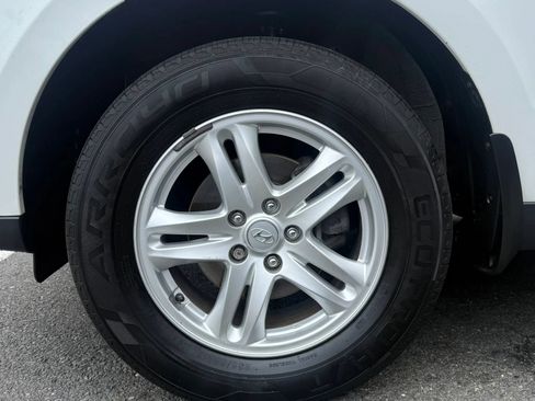 Used 2011 Hyundai Santa Fe GLS FWD image 41