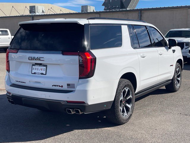 Used 2025 GMC Yukon XL AT4 w/ AT4 Premium Plus Package AWD/4WD image 3