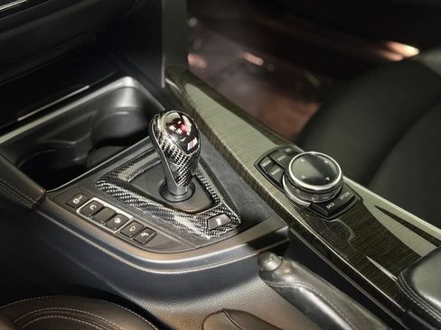 Used 2015 BMW M4 Coupe RWD image 15