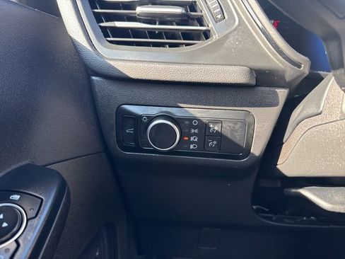 Used 2024 Ford Escape ST-Line image 18