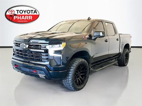 Used 2025 Chevrolet Silverado 1500 LT Trail Boss w/ LT Trail Boss Premium Package AWD/4WD image 1