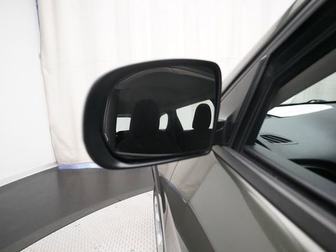 Used 2019 Jeep Cherokee Sport w/ Cold Weather Group image 24