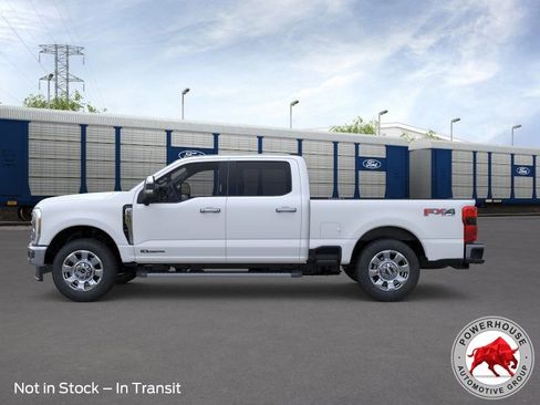 New 2026 Ford F250 4x4 Crew Cab Super Duty image 4