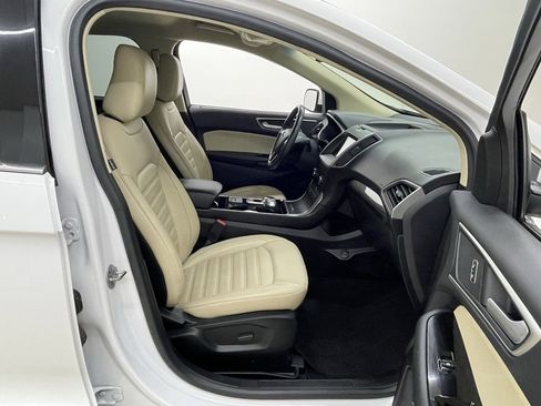 Used 2020 Ford Edge SEL image 10
