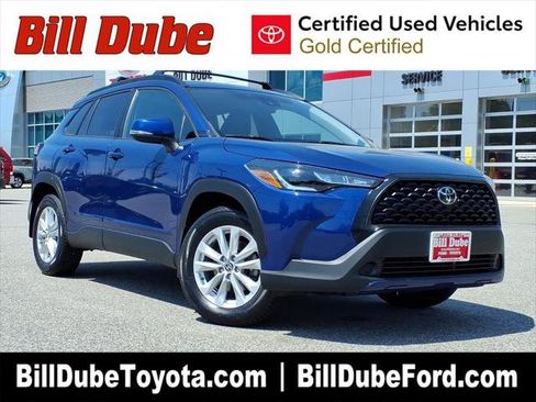 Certified 2022 Toyota Corolla Cross LE AWD/4WD image 1
