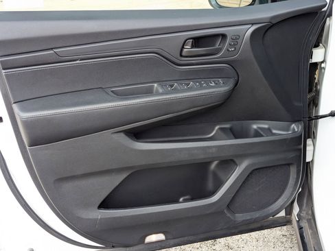 Used 2024 Honda Odyssey EX-L image 11