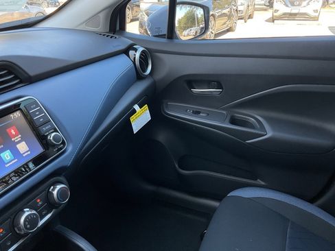 New 2025 Nissan Versa SV w/ Trunk Package image 32