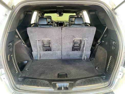 Used 2018 Dodge Durango SRT w/ SRT Interior Appearance Group image 7