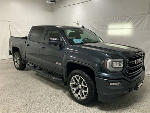 Used 2018 GMC Sierra 1500 SLT AWD/4WD image 8