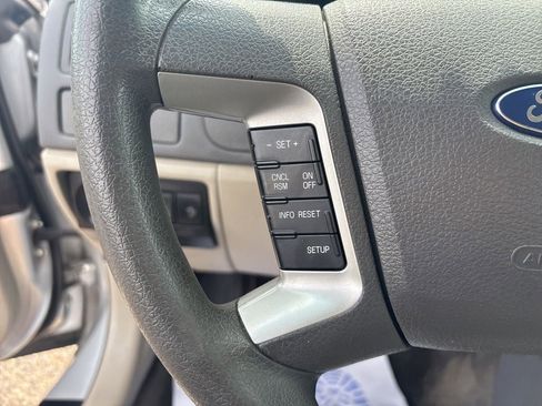 Used 2012 Ford Fusion SE FWD image 18