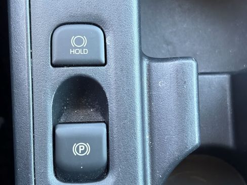 Used 2024 Toyota Corolla LE FWD image 20