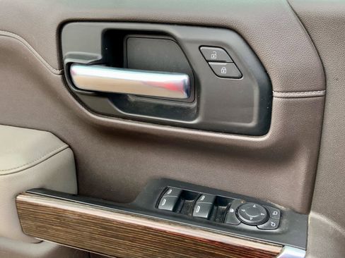 Used 2020 GMC Sierra 1500 Elevation w/ Elevation Value Package image 52