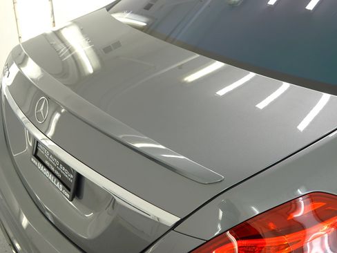 Used 2017 Mercedes-Benz S 550 Sedan w/ Sport Package w/ Sport Package image 15