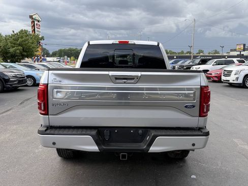Used 2015 Ford F150 Platinum w/ Equipment Group 701A Luxury AWD/4WD image 4