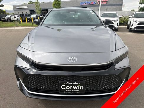Certified 2026 Toyota Crown AWD/4WD image 2