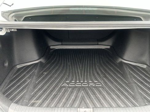 Used 2025 Honda Accord EX-L image 6