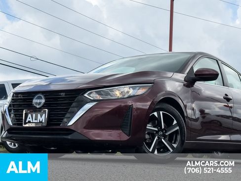 Used 2024 Nissan Sentra SV FWD image 20