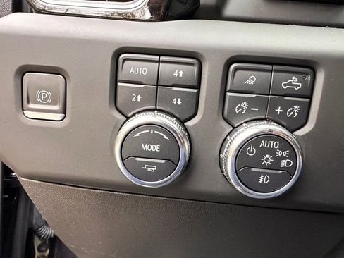 Used 2023 GMC Sierra 1500 Denali Ultimate AWD/4WD image 34