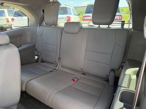 Used 2016 Honda Odyssey EX-L image 14