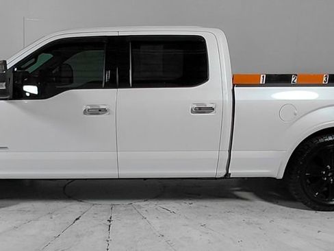 Used 2016 Ford F150 Lariat w/ Equipment Group 502A Luxury image 4