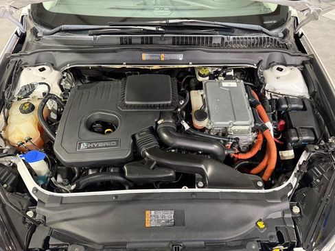 Used 2014 Ford Fusion Titanium FWD image 31