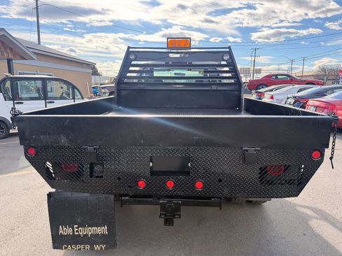 Used 2006 Ford F450 165 W.B. 2D image 4