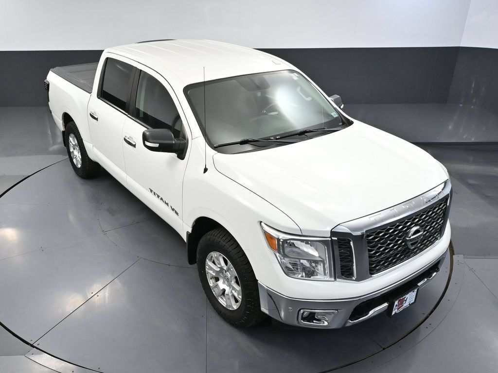 Used 2018 Nissan Titan SV AWD/4WD image 44