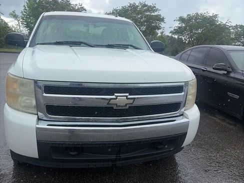 Used 2007 Chevrolet Silverado 1500 LT RWD image 9