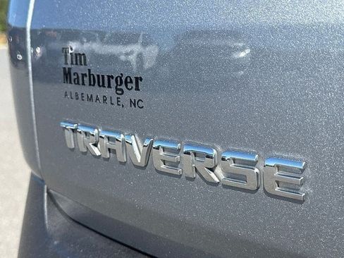 Used 2023 Chevrolet Traverse LS FWD image 26