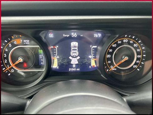 Used 2024 Jeep Wrangler Unlimited Rubicon 392 AWD/4WD image 37