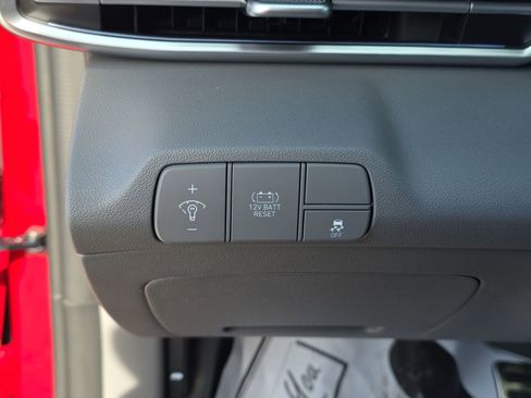 New 2025 Hyundai Elantra SEL image 24