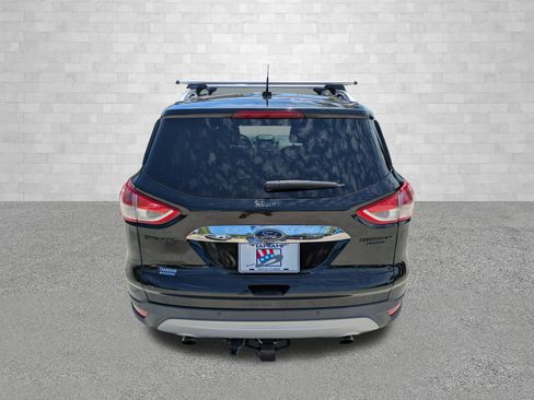 Used 2016 Ford Escape Titanium w/ Equipment Group 301A AWD/4WD image 3