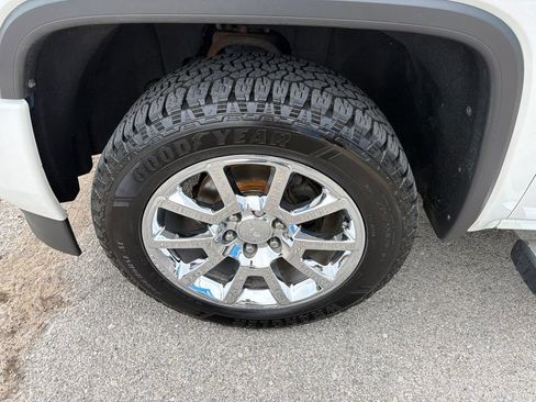 Used 2017 GMC Sierra 1500 Denali AWD/4WD image 9