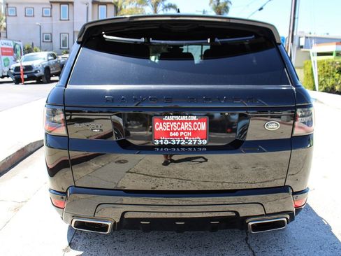 Used 2020 Land Rover Range Rover Sport HST image 4